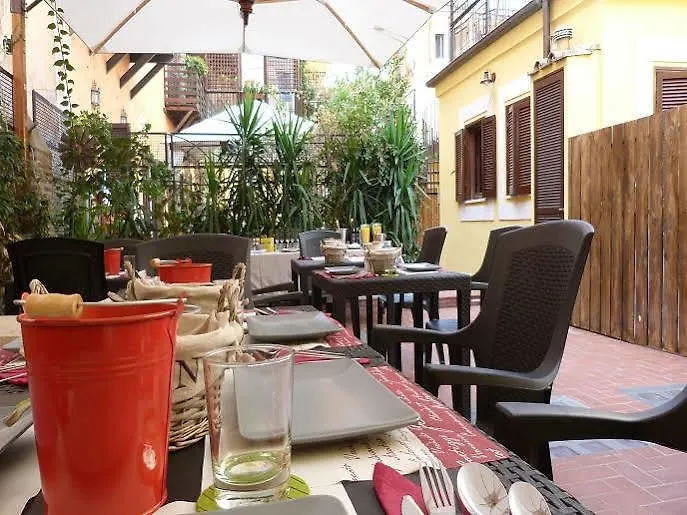 Casa Campo De' Fiori Rome Bed & Breakfast
